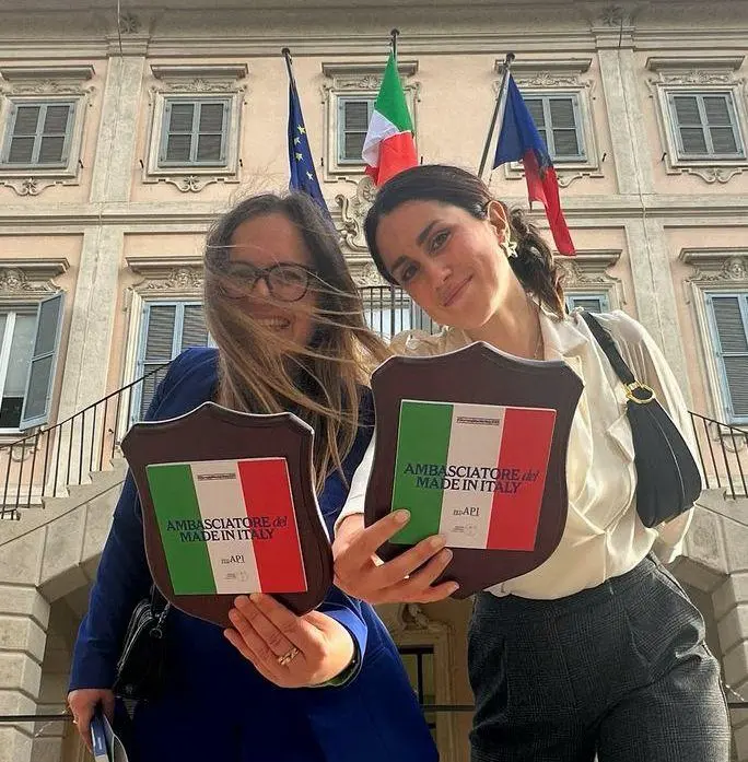 Il Made in Italy parla pisano. Premio per Chiara, Sara e Camilla