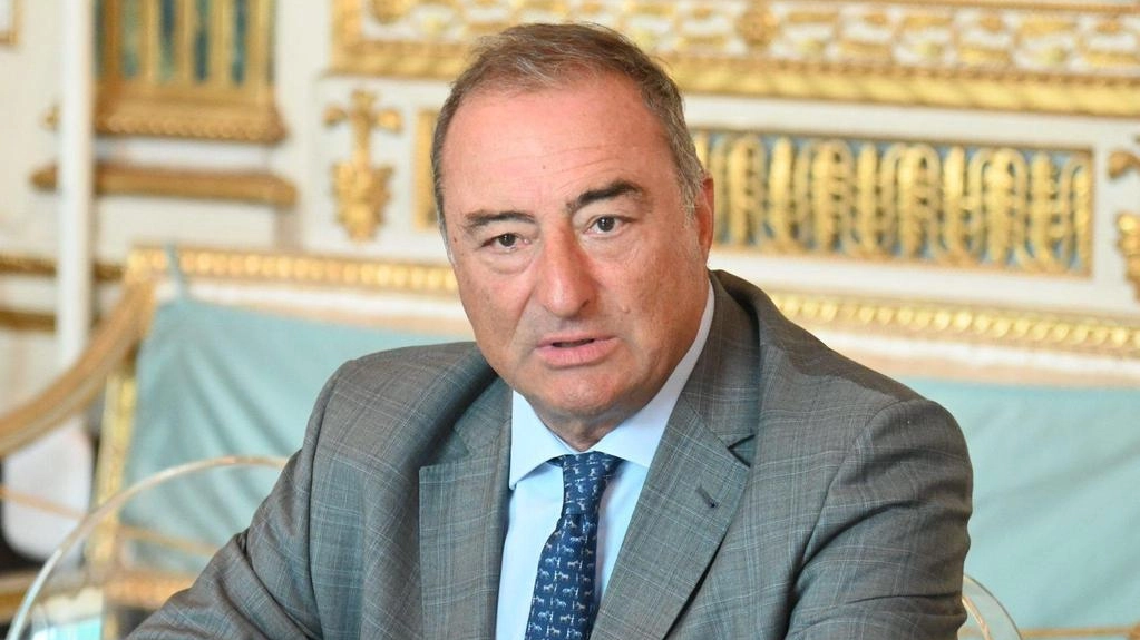 Il presidente della ‘cassaforte’ delle partecipate del Comune avanza pesanti dubbi sul futuro del servizio idrico se dovesse venire gestito dall’azienda apuo-versiliese. ”Tutta da chiarire la solidità“. Il presidente della ‘cassaforte’ delle partecipate del Comune avanza pesanti dubbi sul futuro del servizio idrico se dovesse venire gestito dall’azienda apuo-versiliese. ”Tutta da chiarire la solidità“.
