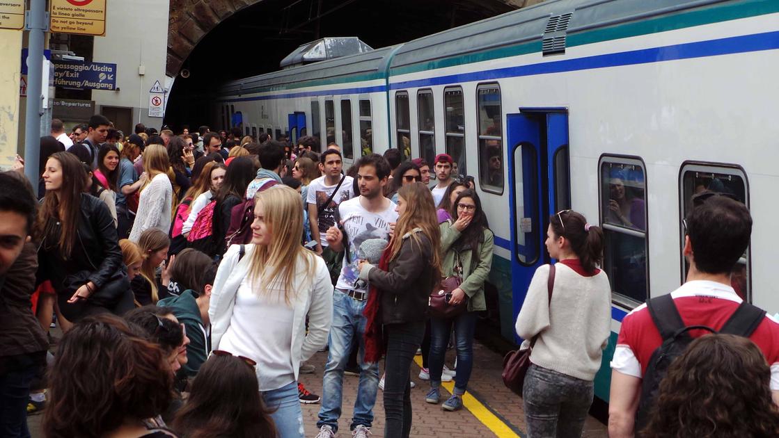 Sciopero treni confermato in Toscana, martedì 6 maggio stop dalle 9 alle 17 Sciopero treni confermato in Toscana, martedì 6 maggio stop dalle 9 alle 17