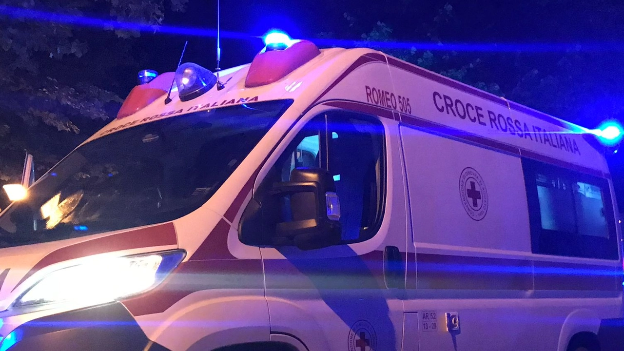 Un'ambulanza della Croce Rossa Un'ambulanza della Croce Rossa