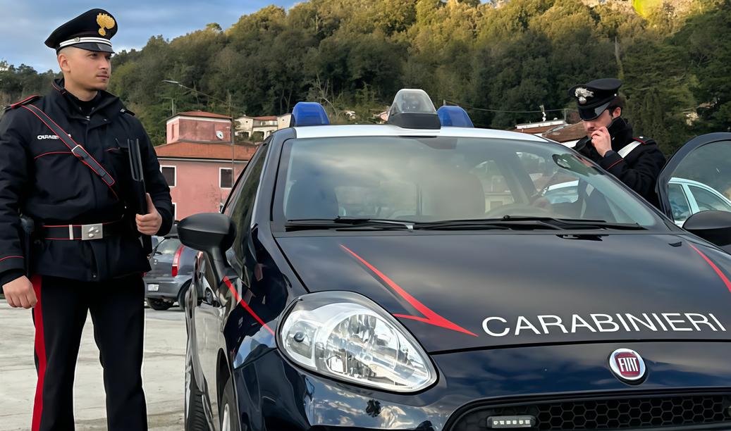 https://www.lanazione.it/image-service/view/acePublic/alias/contentid/NjQ1MjA3ZjAtZDY2Yi00/0/scippatrice-in-azione-a-barbarasco-abbraccia-anziana-e-le-ruba-i-gioielli.jpeg