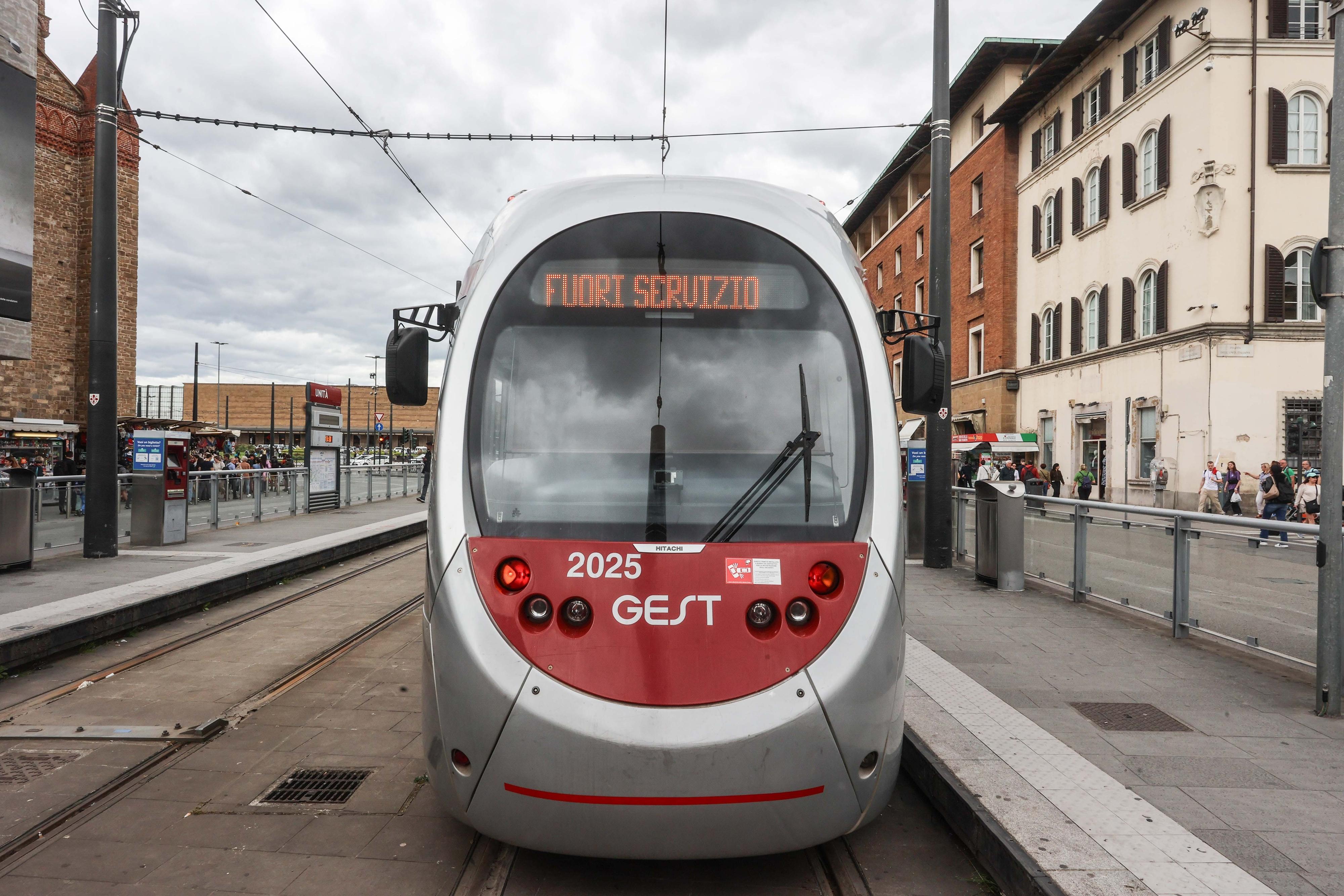 Incubo senza fine per chi deve spostarsi: tramvia, dal 7 luglio T1 interrotta tra Porta al Prato e Alamanni Stazione