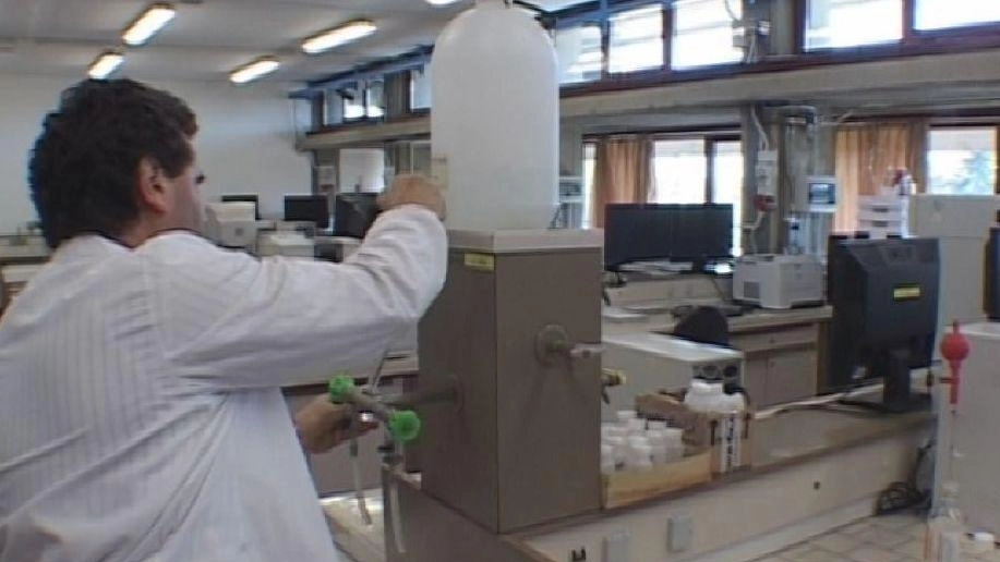 Di altissima qualità. l’attività svolta nel laboratorio del «Buzzi» Di altissima qualità. l’attività svolta nel laboratorio del «Buzzi»