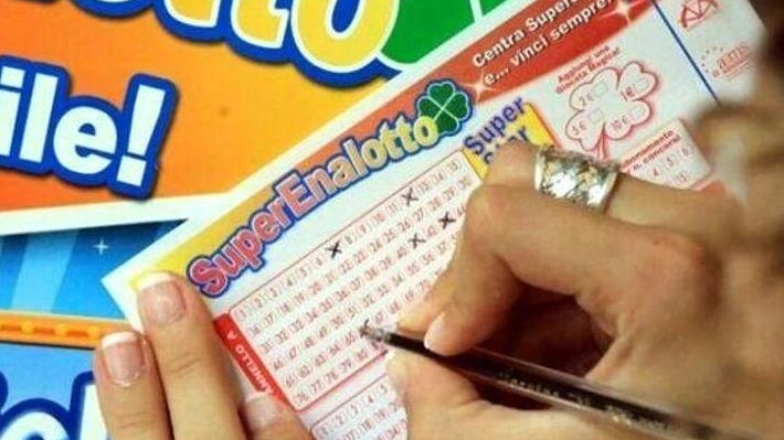 Vincita al Superenalotto