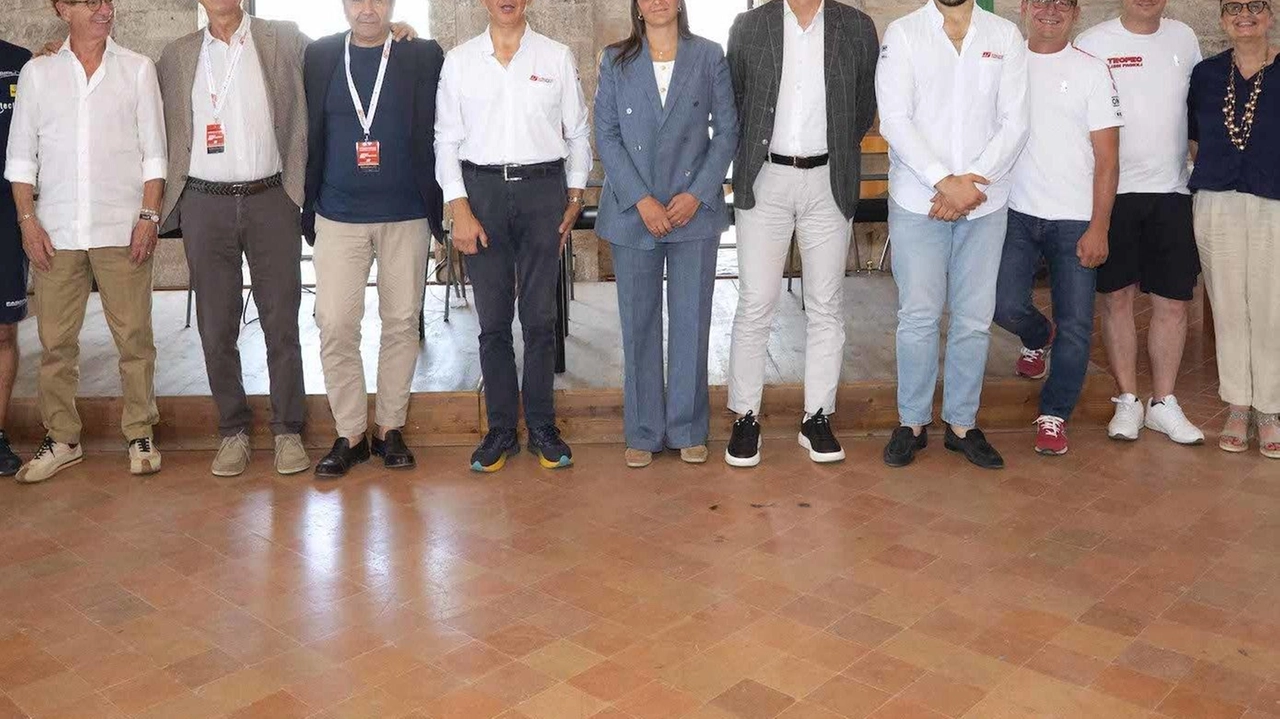 La nuova edizione del Trofeo Fagioli è stata presentata ieri nella Sala Trecentesca di Palazzo Pretorio di Gubbio, alla presenza delle istituzioni
