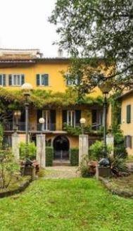 https://www.lanazione.it/image-service/view/acePublic/alias/contentid/NjRhYzkxZmYtM2E0ZC00/0/dimora-gioiello-agli-eredi-di-picasso-venduta-per-7-milioni.jpeg