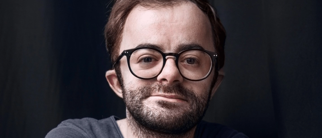 Francesco Fanucchi, sul palco niente tabù. “Non contano le parole, ma come vengono usate”