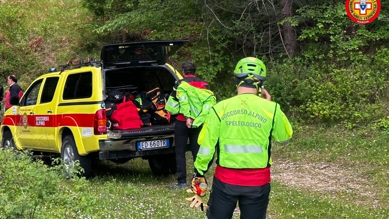 Il soccorso alpino (Foto di repertorio) Il soccorso alpino (Foto di repertorio)
