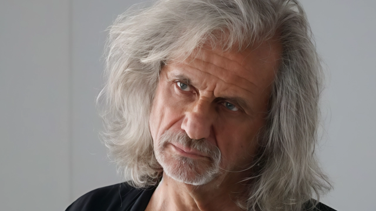 Alessandro Bergonzoni salirà sul palco del Teatro Fonderia di Follonica con il suo nuovo spettacolo «Arrivano i Dunque». Appuntamento oggi alle 21.15 Alessandro Bergonzoni salirà sul palco del Teatro Fonderia di Follonica con il suo nuovo spettacolo «Arrivano i Dunque». Appuntamento oggi alle 21.15