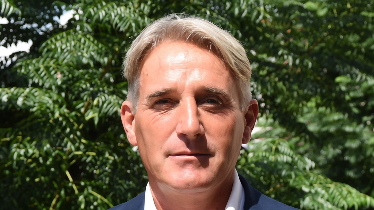 Marco Simiani, deputato del Pd, critica il ministro Matteo Salvini per la mancata previsione di finanziamenti a favore dei progetti per la Tirrenica Marco Simiani, deputato del Pd, critica il ministro Matteo Salvini per la mancata previsione di finanziamenti a favore dei progetti per la Tirrenica