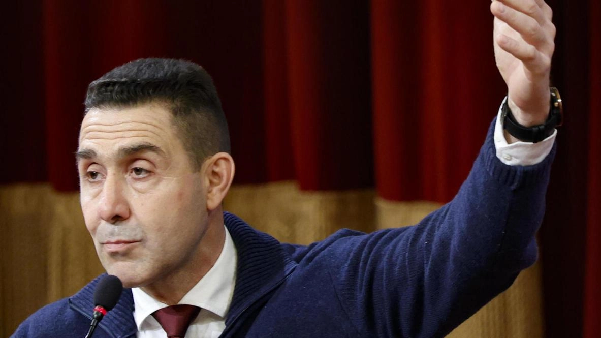 Oggi prenderà la tessera. Presto un ruolo nel partito. I colonnelli: Piantedosi felice se Matteo torna al Viminale.