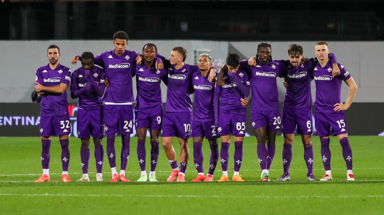 La squadra durante i rigori (Foto Germogli)