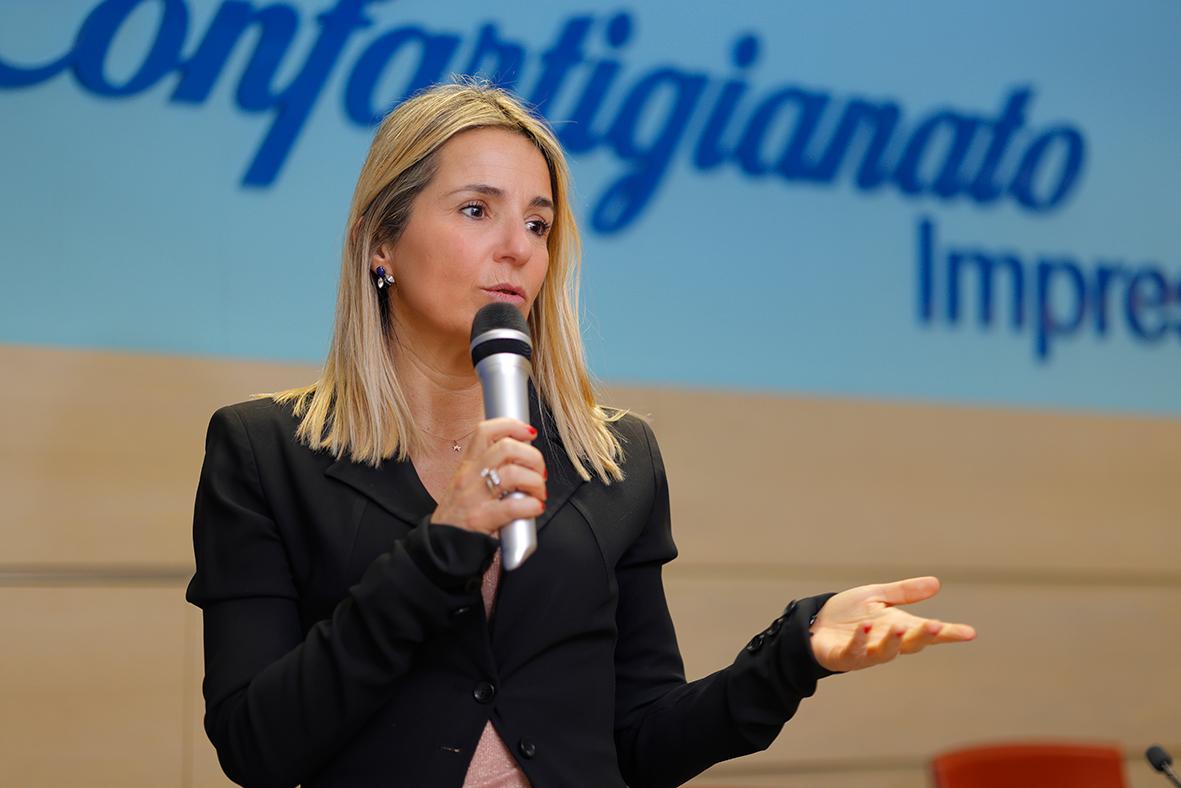 Costruttori di futuro, l’intelligenza artigiana a scuola: al via i nuovi percorsi formativi di Confartigianato per le scuole del Casentino Costruttori di futuro, l’intelligenza artigiana a scuola: al via i nuovi percorsi formativi di Confartigianato per le scuole del Casentino