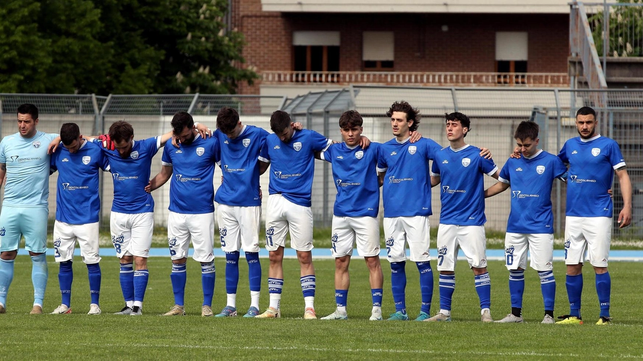 La lunga attesa è finita. L’appuntamento di domani sul terreno del neutro di Bastia spareggio – promozione tra il Foligno... La lunga attesa è finita. L’appuntamento di domani sul terreno del neutro di Bastia spareggio – promozione tra il Foligno...