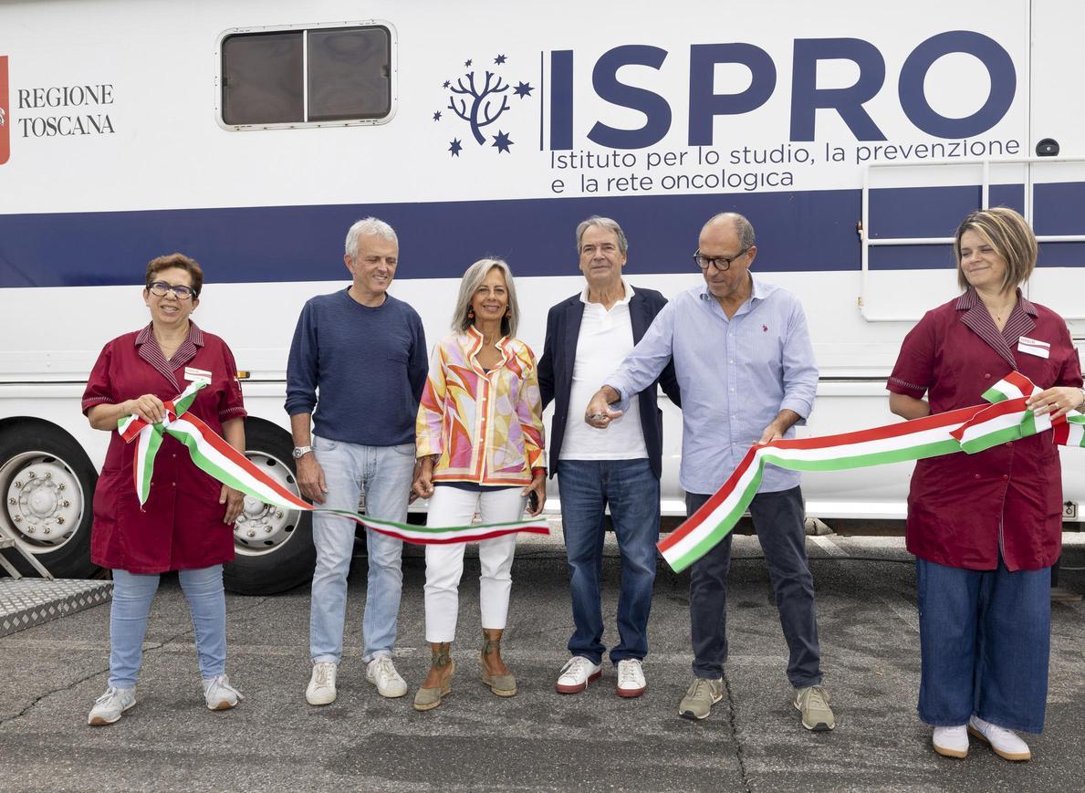https://www.lanazione.it/image-service/view/acePublic/alias/contentid/NjVjMDVjOGItNmVmYi00/0/screening-gratuiti-test-allipercoop-la-prevenzione-si-fa-anche-al-supermercato.jpeg?f=1.90:1&w=1200