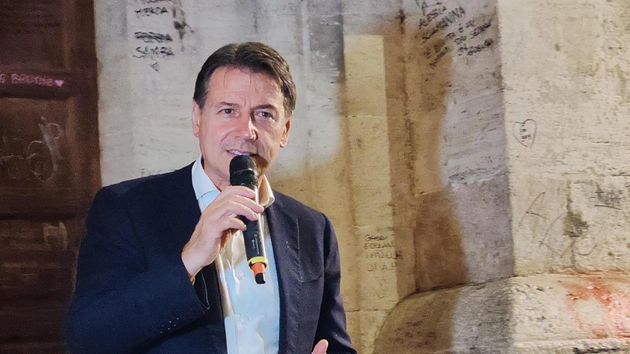 'Con questo vittimismo contribuiscono ad alzarli' 'Con questo vittimismo contribuiscono ad alzarli'