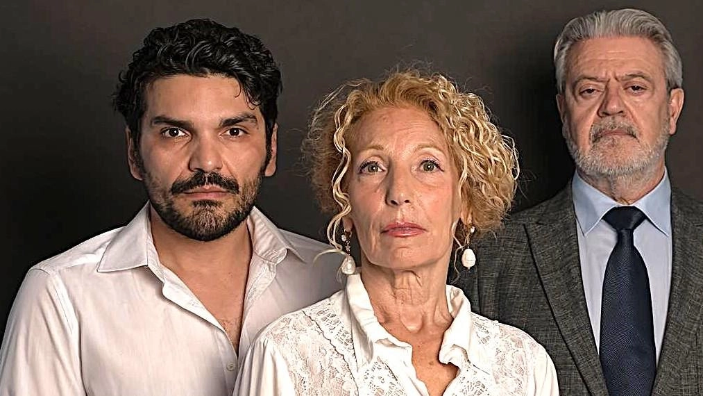 Marco Cimmino, Antonella Rebisso e Roberto Di Maio porta in scena al Dialma ’Io non sono come le altre’ Marco Cimmino, Antonella Rebisso e Roberto Di Maio porta in scena al Dialma ’Io non sono come le altre’