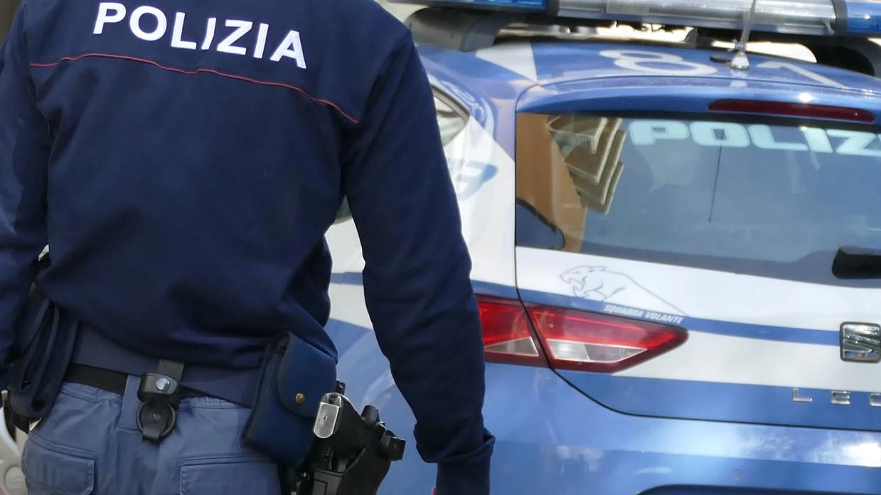 Sul posto era intervenuta la Polizia Sul posto era intervenuta la Polizia