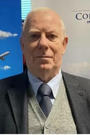 https://www.lanazione.it/image-service/view/acePublic/alias/contentid/NjY2MjI3MTYtMmFmZC00/0/lindagine-di-confcommercio-abusivismo-e-contraffazione-imprenditori-preoccupati.jpeg