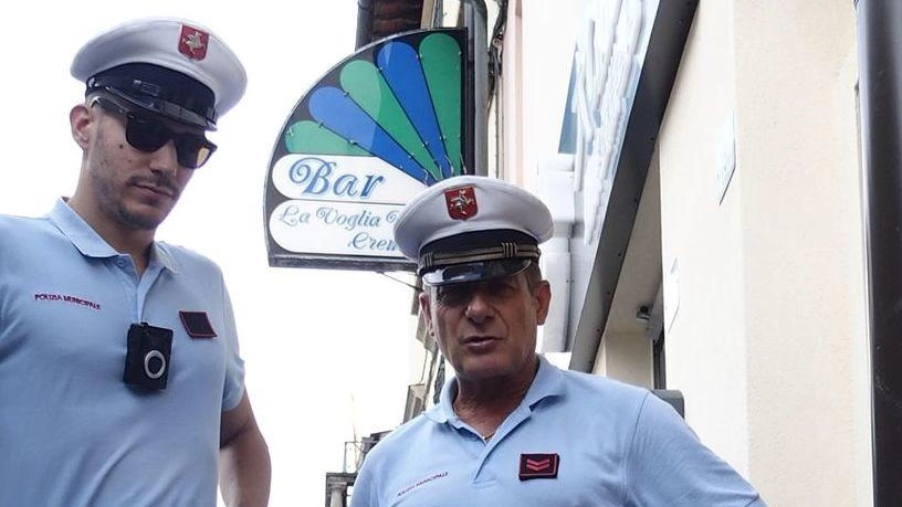 A Prato come sistema di controllo del territorio, in particolare in riferimento all’abbandono illegale dei rifiuti, sono in uso cinque... A Prato come sistema di controllo del territorio, in particolare in riferimento all’abbandono illegale dei rifiuti, sono in uso cinque...