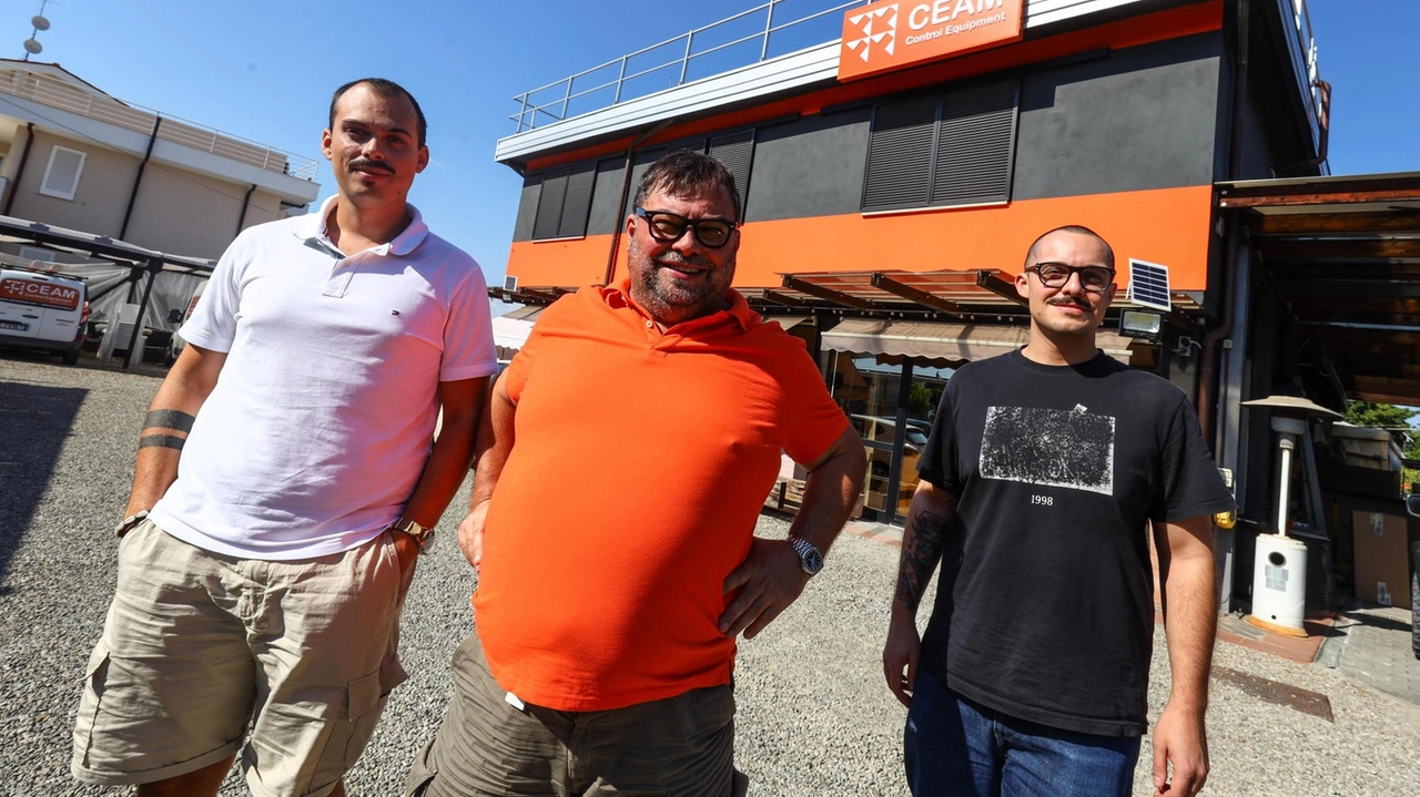 La superficie crescerà di circa mille metri quadri. L’obiettivo? Essere più competitivi a livello internazionale . Il presidente Campinoti: "Dopo 7 anni di tira e molla finalmente ce l’abbiamo fatta, a settembre il via ai lavori". La superficie crescerà di circa mille metri quadri. L’obiettivo? Essere più competitivi a livello internazionale . Il presidente Campinoti: "Dopo 7 anni di tira e molla finalmente ce l’abbiamo fatta, a settembre il via ai lavori".