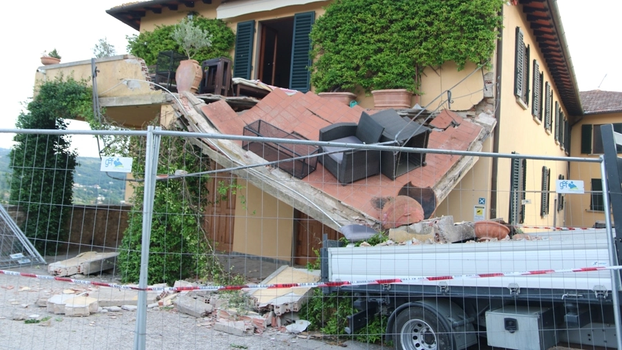 L'incidente capitato a due operai nella zona di San Casciano
