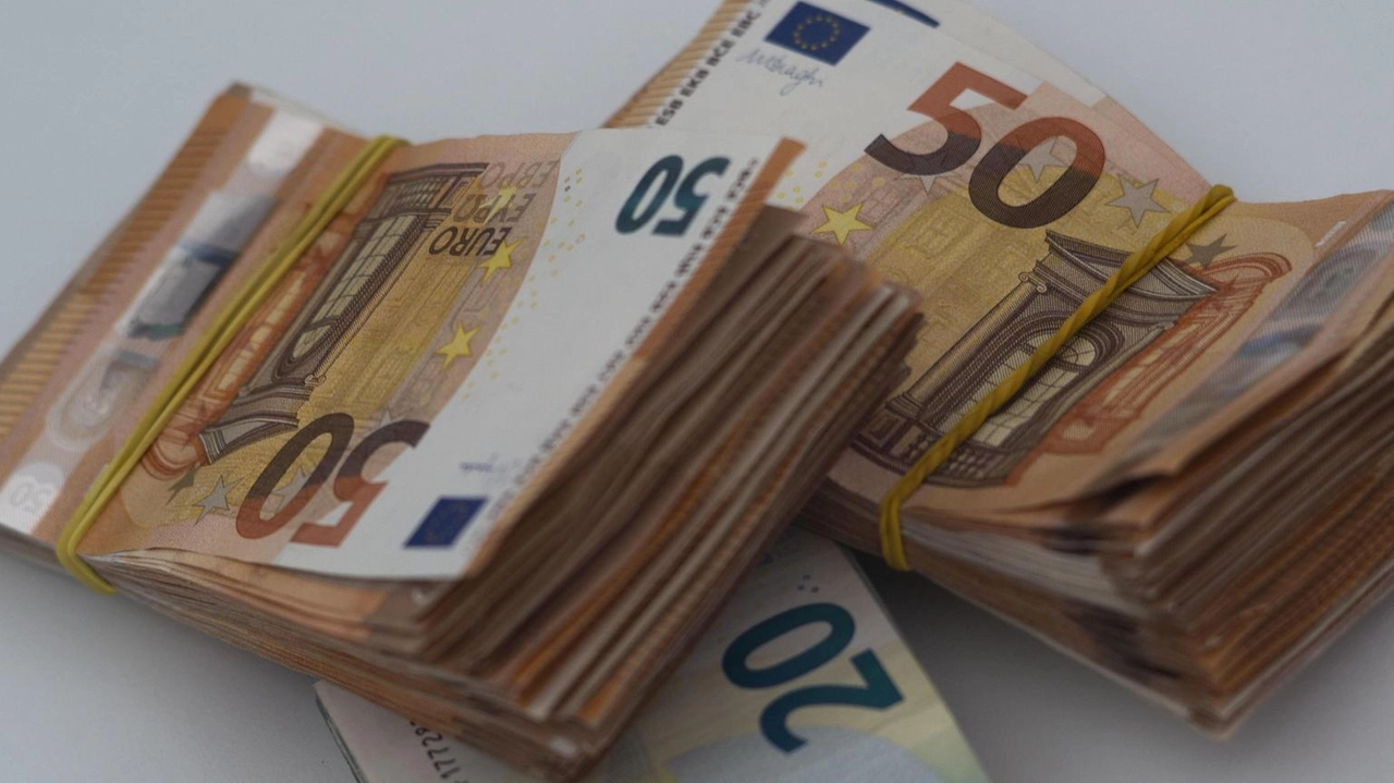 Bankitalia, è aumentato di 18 miliardi su maggio Bankitalia, è aumentato di 18 miliardi su maggio