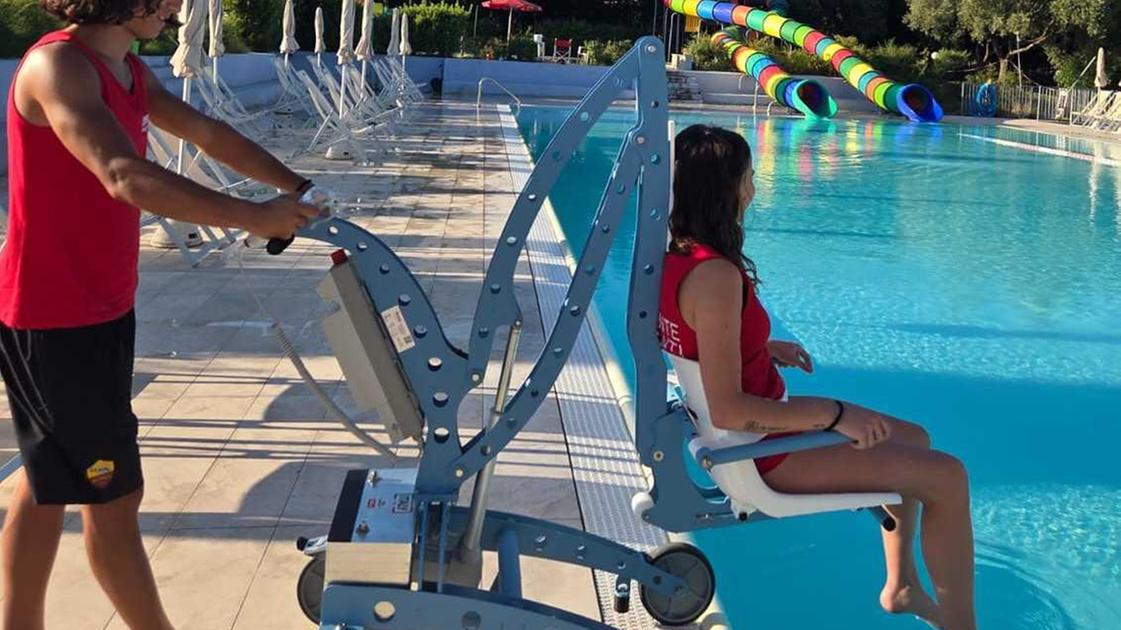 Piscina più inclusiva: "Il sollevatore mobile"