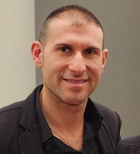 https://www.lanazione.it/image-service/view/acePublic/alias/contentid/NjY5ODkzZTktYTUwYi00/0/orizzonti-oltre-le-bufale-quattro-incontri-con-larte.jpeg