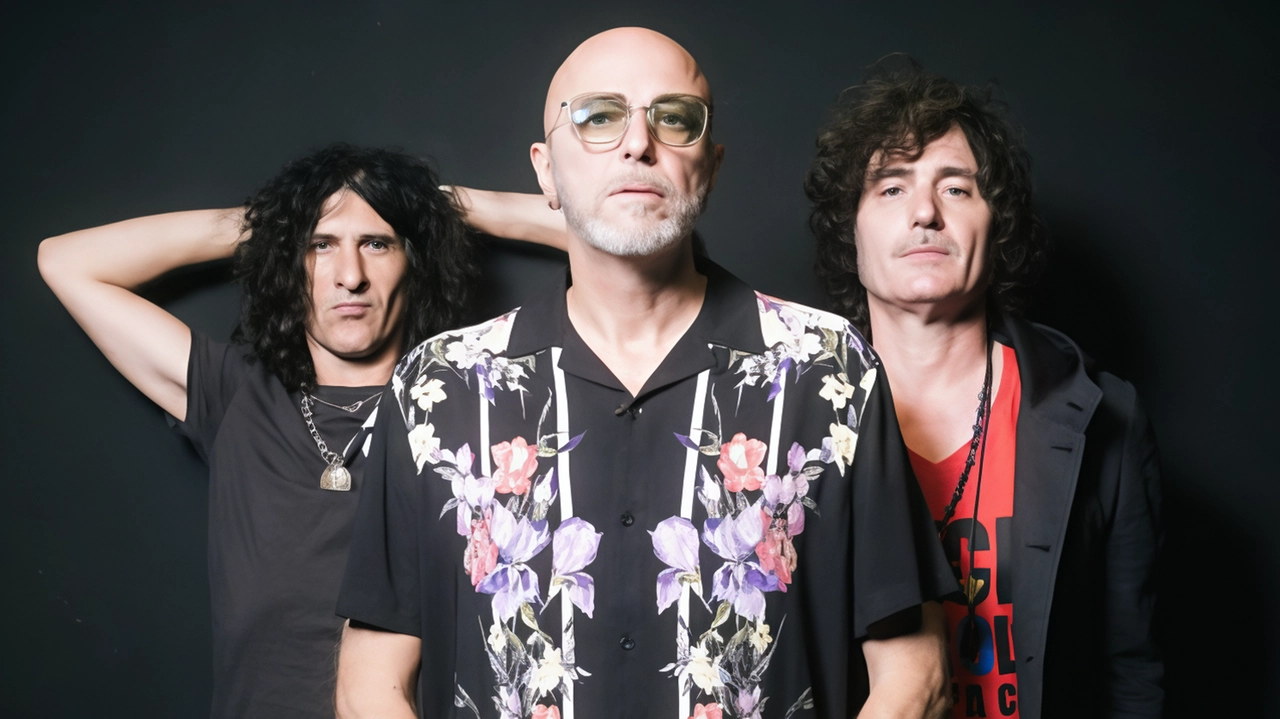 I Negrita annunciano il nuovo singolo "Non esistono innocenti amico mio", presentato a Milano in occasione del concerto per i 30 anni di carriera. La band critica il mainstream musicale e anticipa un prossimo disco dal sapore folk. I Negrita annunciano il nuovo singolo "Non esistono innocenti amico mio", presentato a Milano in occasione del concerto per i 30 anni di carriera. La band critica il mainstream musicale e anticipa un prossimo disco dal sapore folk.