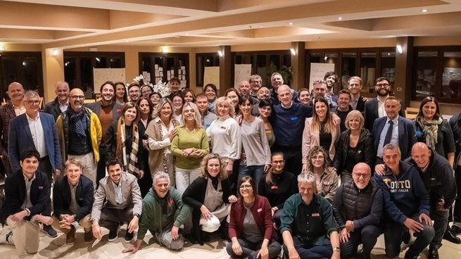 Icon Collection, protagonista dell’hospitality di lusso, presenta "People", un’iniziativa innovativa per valorizzare il personale. Al centro del progetto c’è l’introduzione... Icon Collection, protagonista dell’hospitality di lusso, presenta "People", un’iniziativa innovativa per valorizzare il personale. Al centro del progetto c’è l’introduzione...