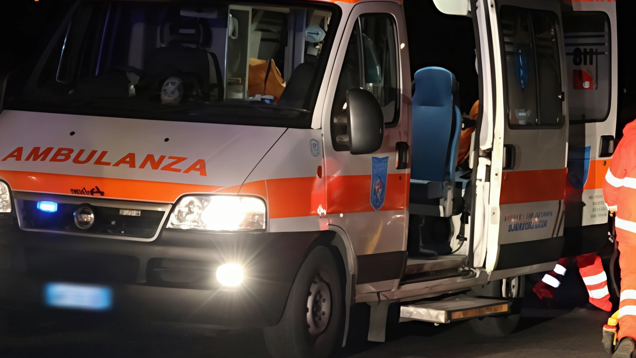 L’investimento si è verificato nella tarda serata di lunedì in via della Repubblica a Spoleto; il ferito è ricoverato all’ospedale Santa Maria di Terni L’investimento si è verificato nella tarda serata di lunedì in via della Repubblica a Spoleto; il ferito è ricoverato all’ospedale Santa Maria di Terni