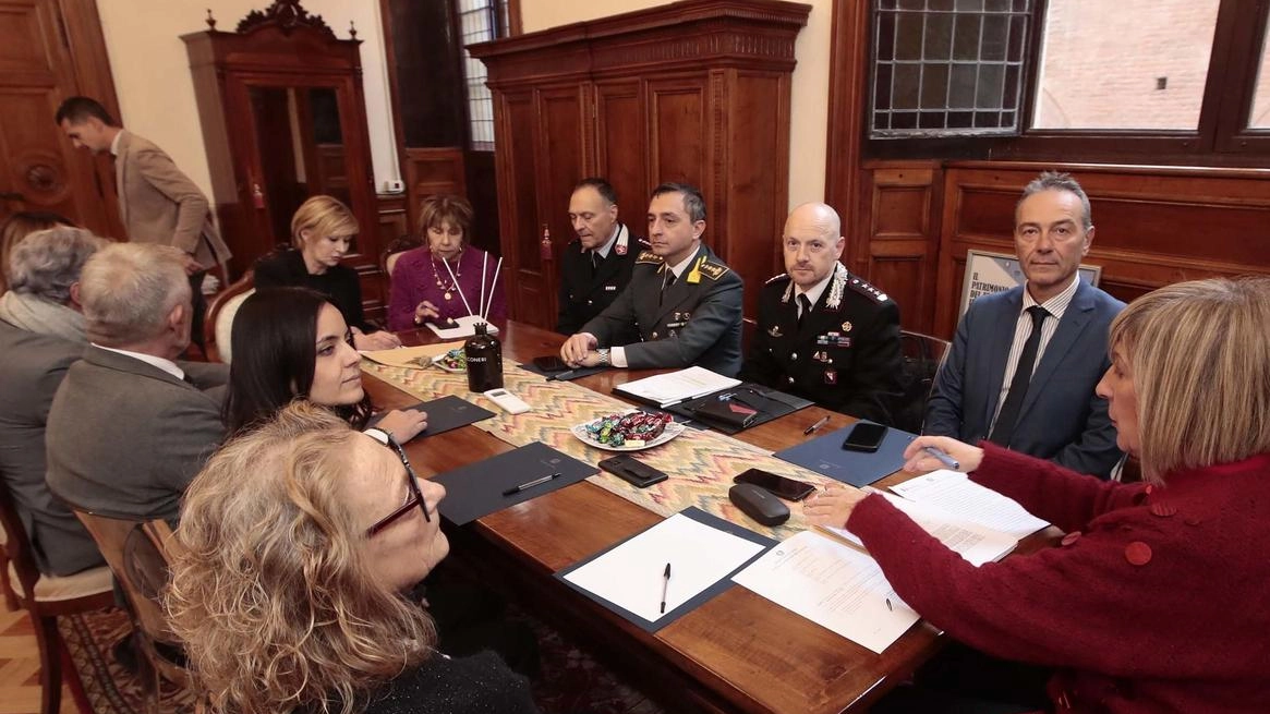 La riunione ieri pomeriggio in prefettura coordinata da Matilde. Pirrera La riunione ieri pomeriggio in prefettura coordinata da Matilde. Pirrera