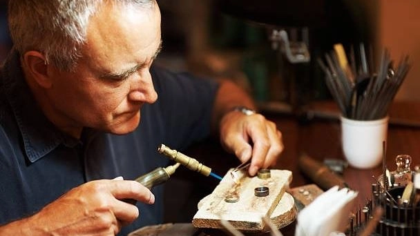 Non usa giri di parole la presidente della sezione oreficeria e gioielleria di Confindustria Toscana Sud, Giordan Giordini Non usa giri di parole la presidente della sezione oreficeria e gioielleria di Confindustria Toscana Sud, Giordan Giordini
