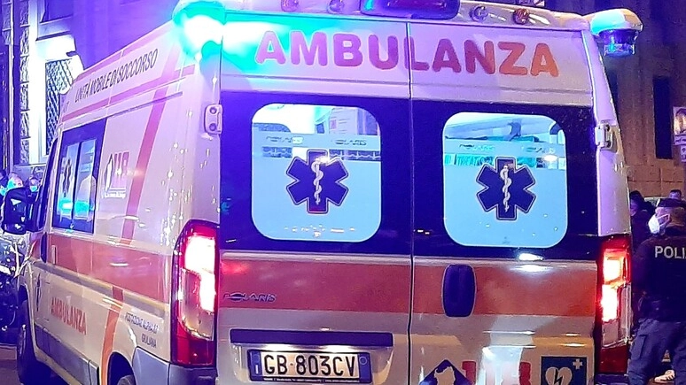 Un'ambulanza Un'ambulanza