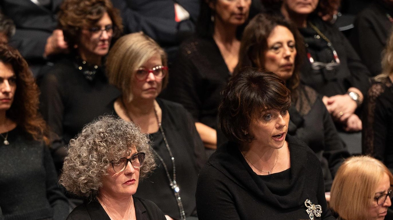 Il Coro cittadino durante uno dei concerti con la Camerata strumentale