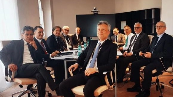 Fa discutere l’immagine divulgata dall’Aifa: nessuna donna fra i 10 membri del nuovo board