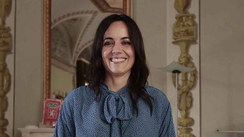 Oggi l’insediamento della prima presidente donna alla guida dell’ente. Dal piccolo comune di San Casciano dei Bagni ecco la giovane Agnese. "Le strade e le infrastrutture sono una delle priorità, già fatto incontri". Oggi l’insediamento della prima presidente donna alla guida dell’ente. Dal piccolo comune di San Casciano dei Bagni ecco la giovane Agnese. "Le strade e le infrastrutture sono una delle priorità, già fatto incontri".