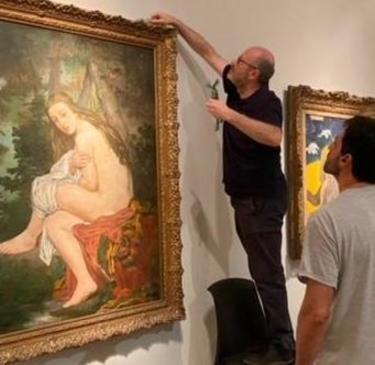 Inquinamento, studio al museo con le piante Inquinamento, studio al museo con le piante