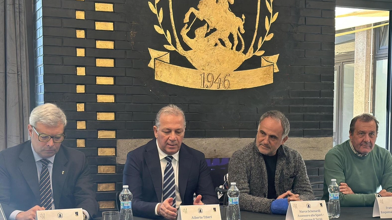 Presentazione del programma agonistico del Circolo Scherma Terni, con gare di grande richiamo nazionale e internazionale Presentazione del programma agonistico del Circolo Scherma Terni, con gare di grande richiamo nazionale e internazionale