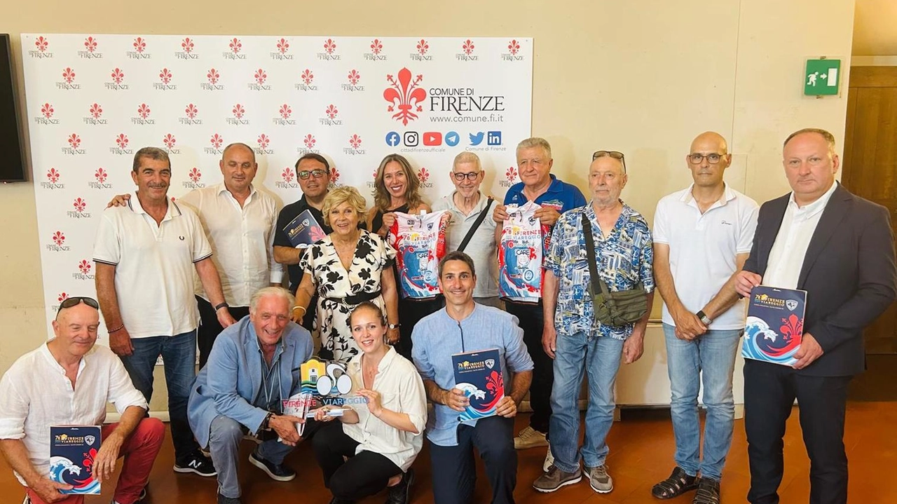 L’assessora Perini insieme al presidente dell’As Aurora Sandrelli e gli organizzatori