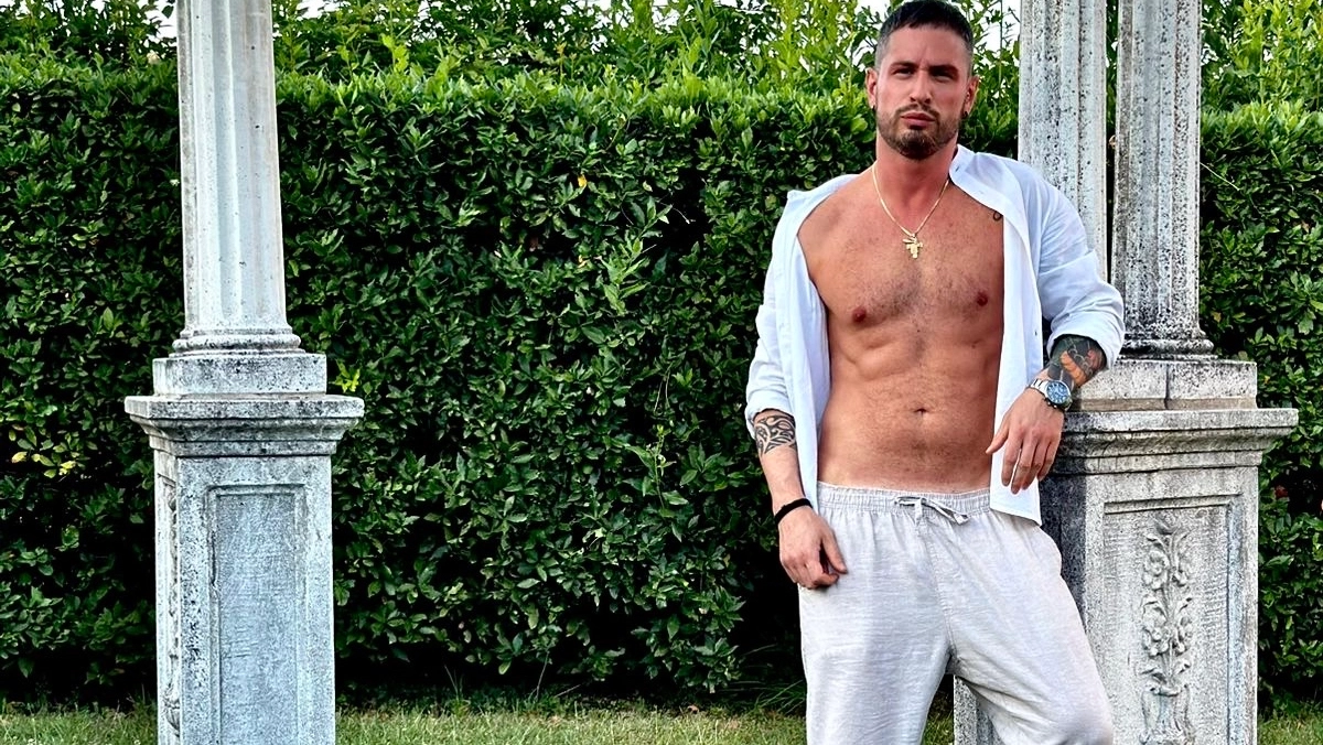 Il pratese Simone Conti in gara per diventare Mister Italia