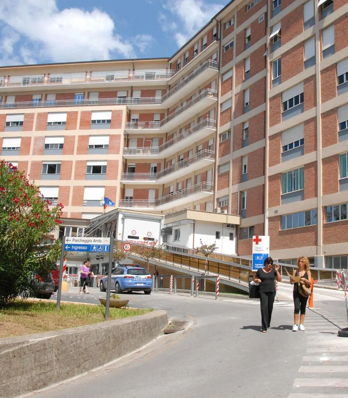 Così rinasce il vecchio ospedale. Alloggi, parcheggi e tanto verde