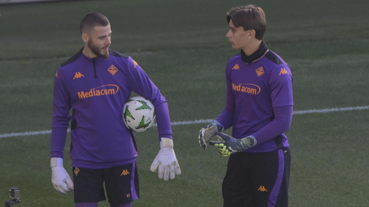David De Gea insieme a Tommaso Martinelli durante un allenamento David De Gea insieme a Tommaso Martinelli durante un allenamento