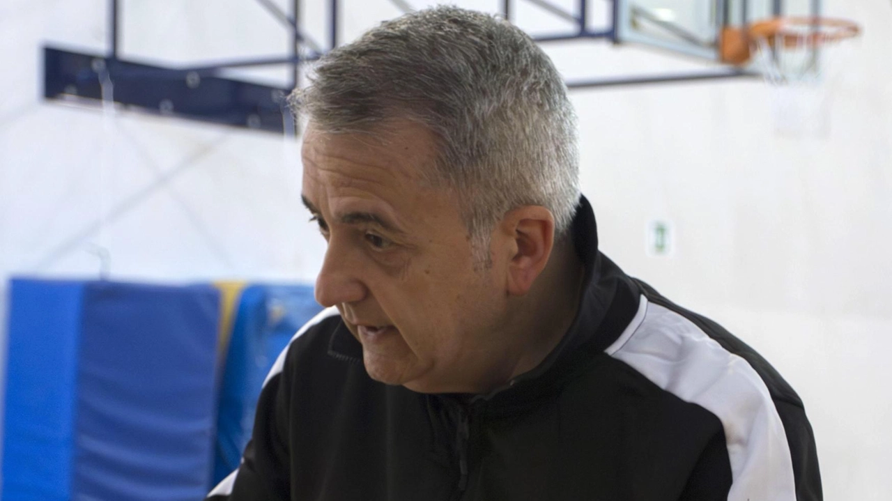 Cristiano Niccolai affianca Maurizio Milani come vice coach, puntando sui giovani dell'Under 19 Gold per la serie C. Cristiano Niccolai affianca Maurizio Milani come vice coach, puntando sui giovani dell'Under 19 Gold per la serie C.
