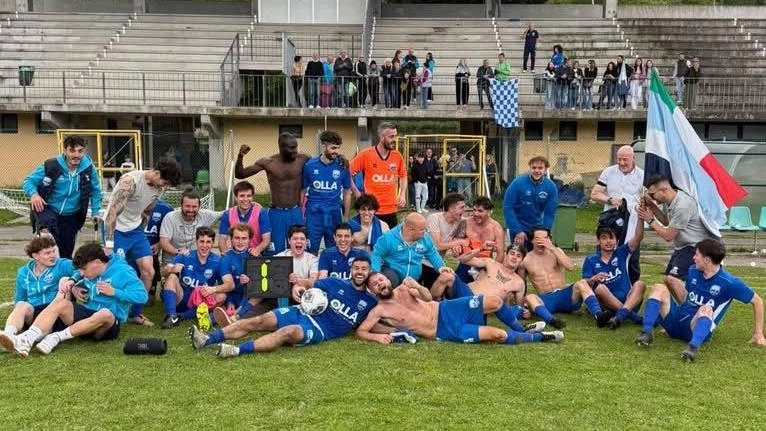 La festa della Montagna Pistoiese dopo aver vinto i playoff