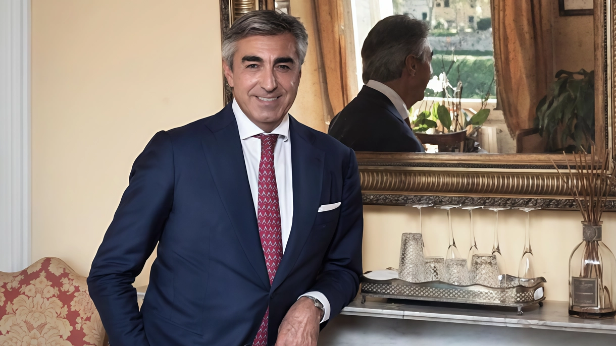ll Club Amitié Sans Frontières di Firenze, presieduta da Giuseppe Caglia, organizza il Gala annuale di... ll Club Amitié Sans Frontières di Firenze, presieduta da Giuseppe Caglia, organizza il Gala annuale di...