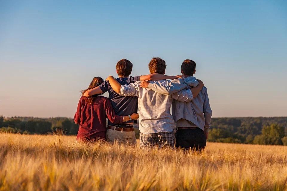La Toscana vara il Tavolo regionale per l’infanzia, l’adolescenza, i giovani e le famiglie
