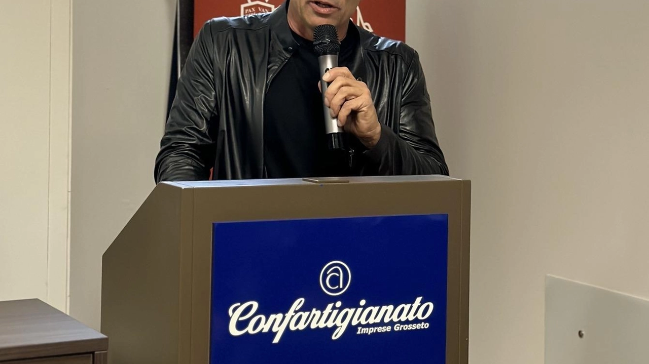 Il Comune di Follonica ha finalmente preso in carico un problema che Confartigianato e altre associazioni di categoria hanno... Il Comune di Follonica ha finalmente preso in carico un problema che Confartigianato e altre associazioni di categoria hanno...