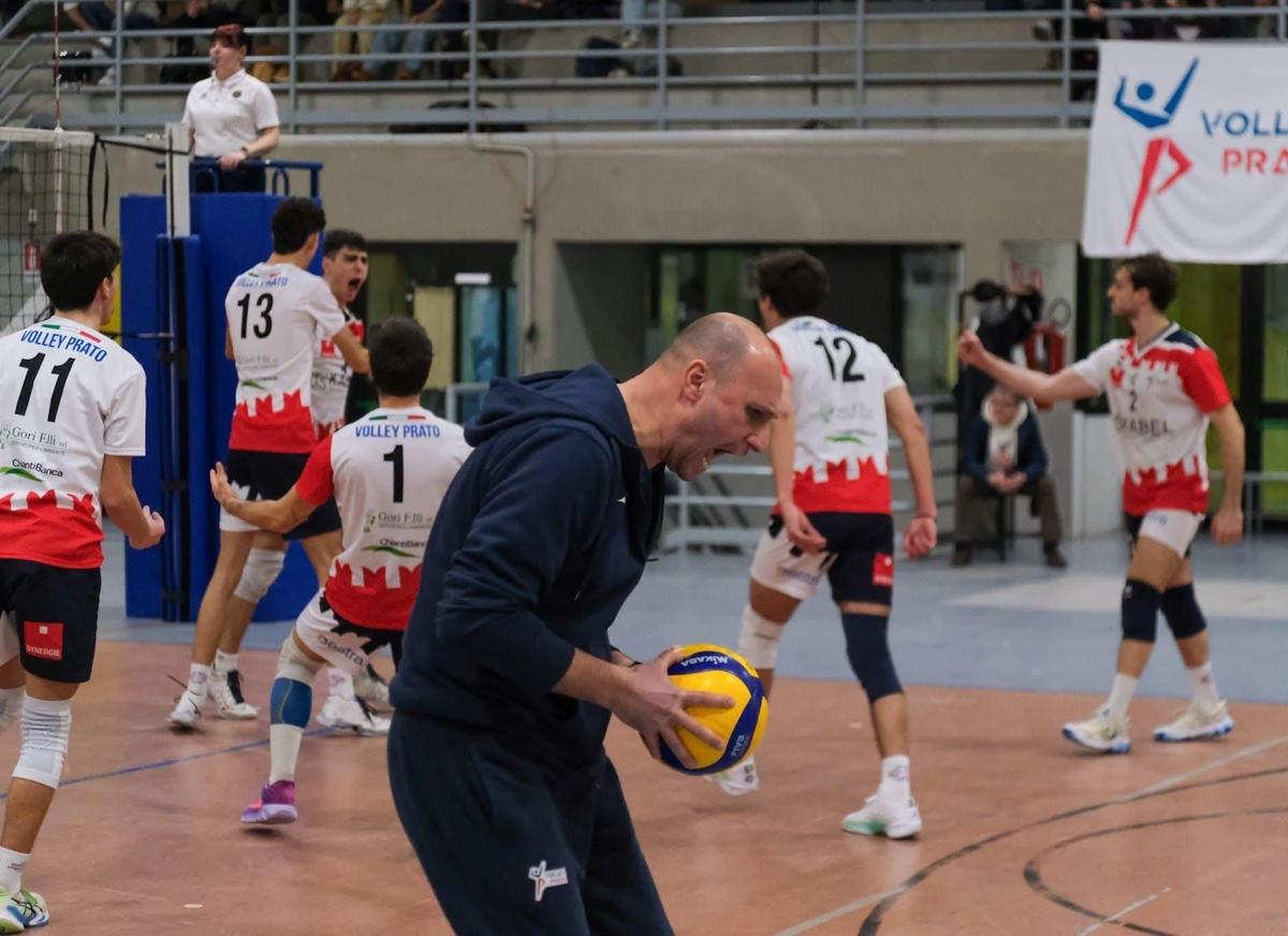 Volley Prato si riparte. La rosa è competitiva Volley Prato si riparte. La rosa è competitiva